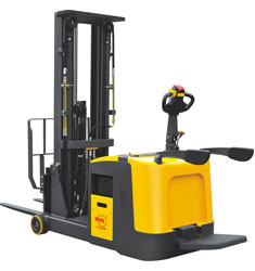 全电动堆垛车 / CPD15R（平衡重式堆高车）