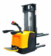 西林叉车 站驾式电动堆垛车