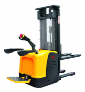 西林叉车 站驾式电动堆垛车