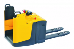 西林叉车 站驾式电动搬运车3